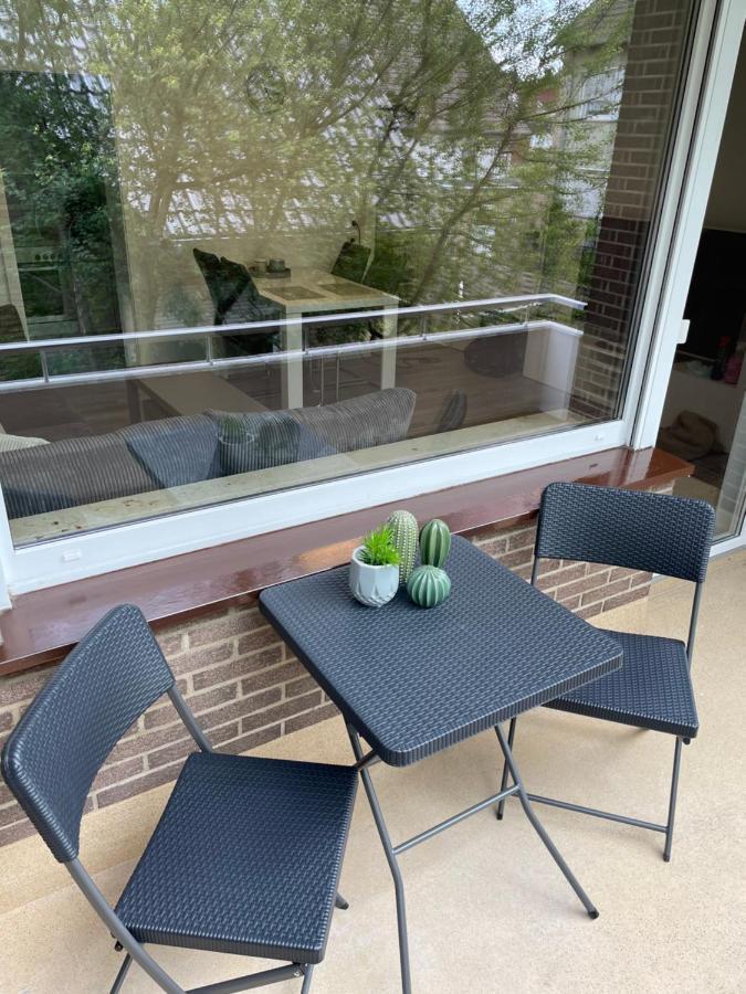Stilvolles, Frisch Renoviertes 2Zi Apartment Mit Kueche Und Balkon In Kliniknaehe Бад Ойнхаузен Екстериор снимка